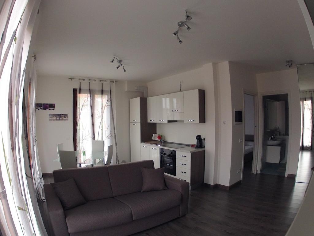 Il Nuovo Palazzotto Appartement Stresa Kamer foto