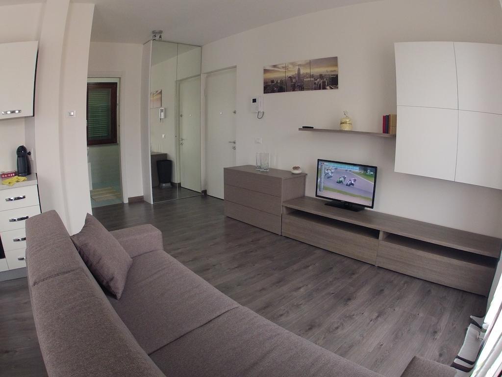 Il Nuovo Palazzotto Appartement Stresa Kamer foto